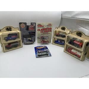 Chevron Commemorative Hot Wheels Model Die-cast Metal Toy Car Truck  Lot